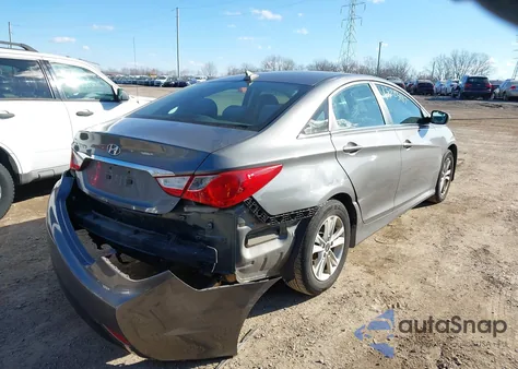 2014 Hyundai Sonata Gls z USA, uszkodzony, nr VIN 5NPEB4AC4EH884261